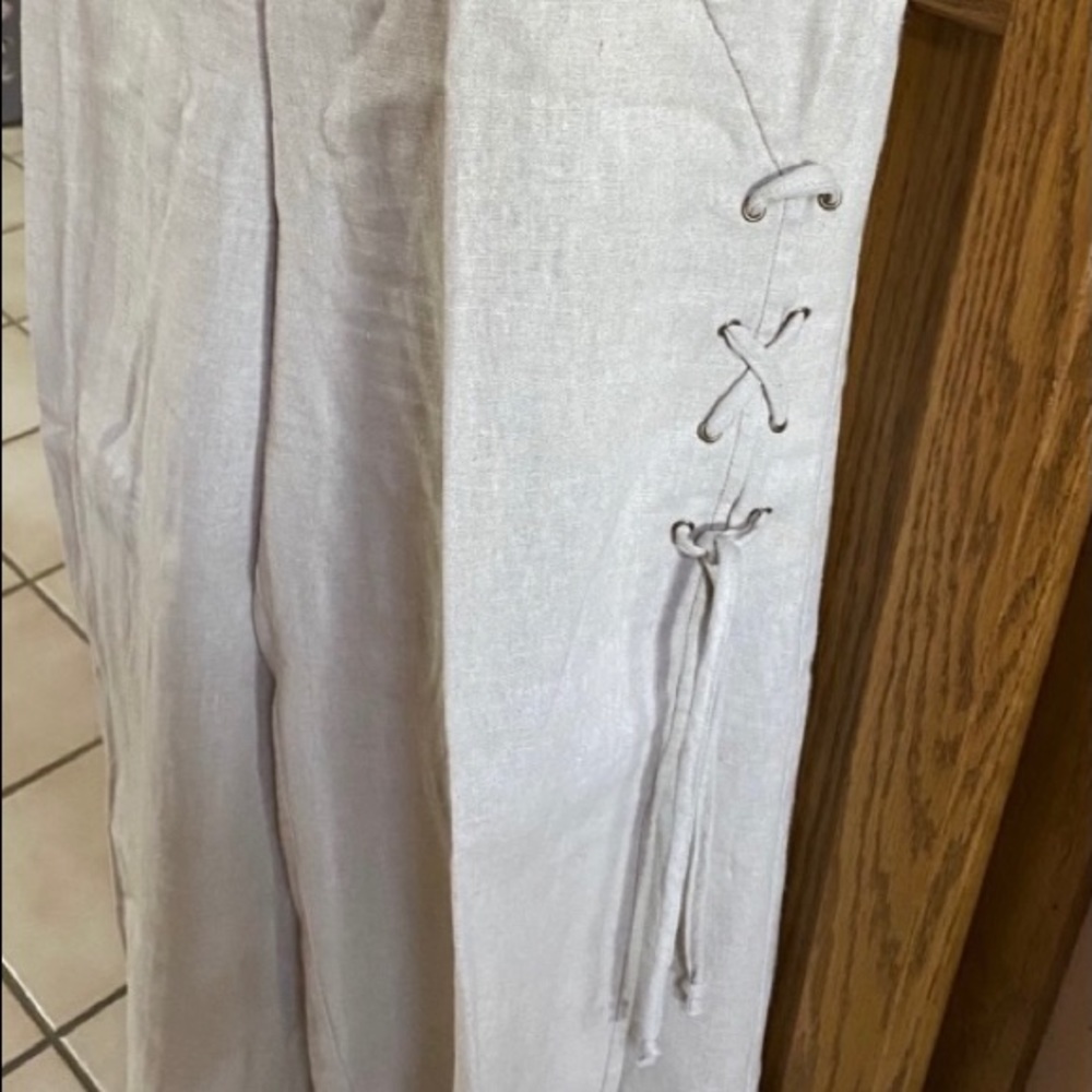 Cache Beige Linen Flare Capris Size 12 - image 5